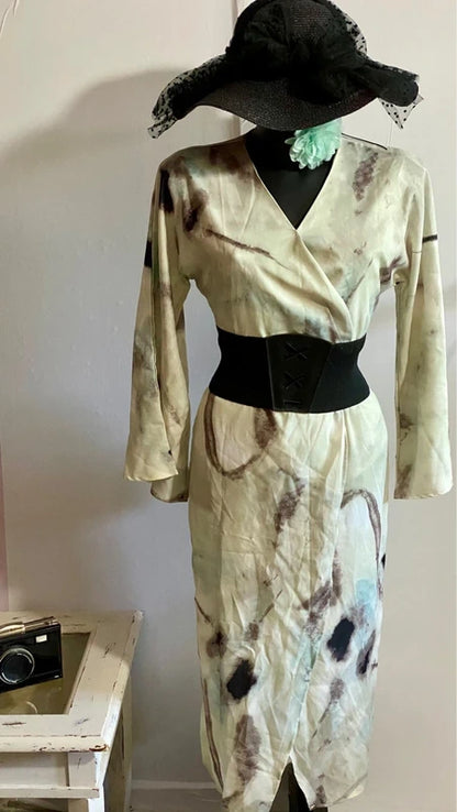 Abito Midi Longuette Con Scollo V Maniche Lunghe A Campana Misure Nelle Foto