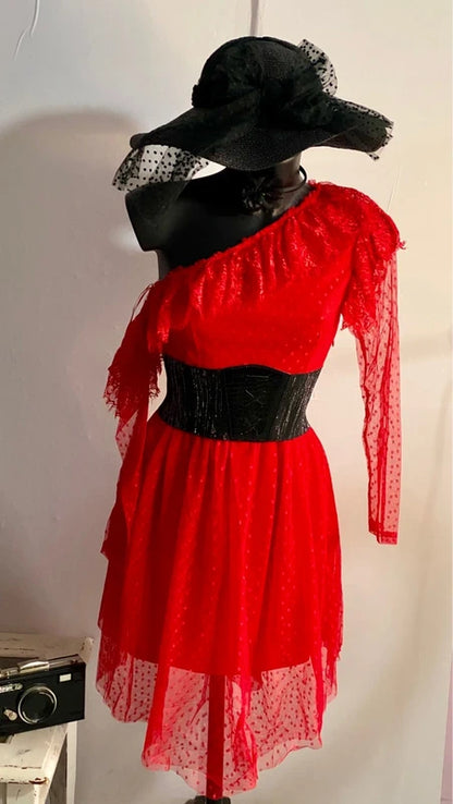 Abito Rosso In Tulle Con Pois Maniche In Pizzo Misure In Foto