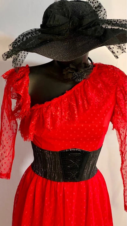 Abito Rosso In Tulle Con Pois Maniche In Pizzo Misure In Foto