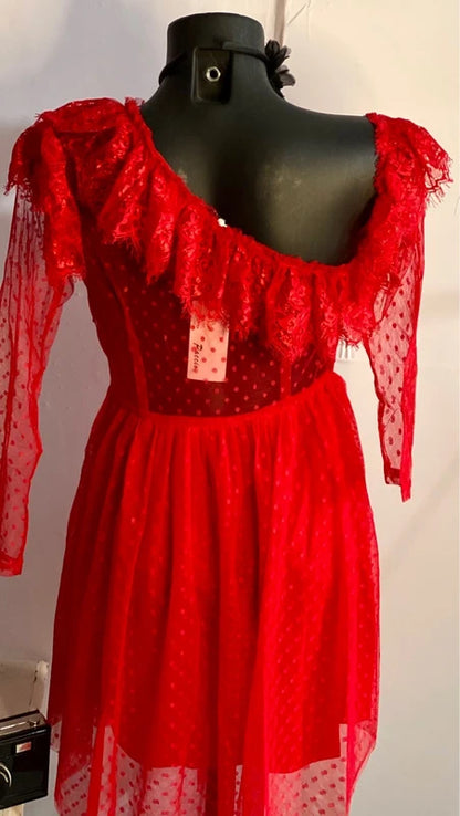 Abito Rosso In Tulle Con Pois Maniche In Pizzo Misure In Foto