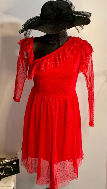 Abito Rosso In Tulle Con Pois Maniche In Pizzo Misure In Foto