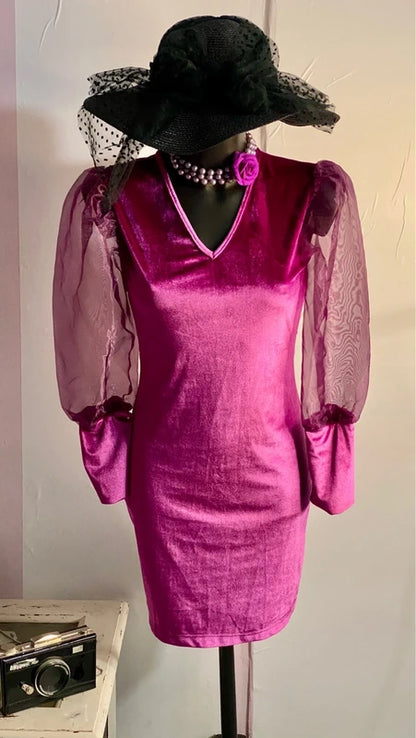 Abito In Velluto Con Maniche A Sbuffo Misure In Foto