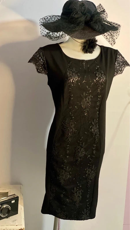 Abito Elegante Longuette Curvy Misure In Foto