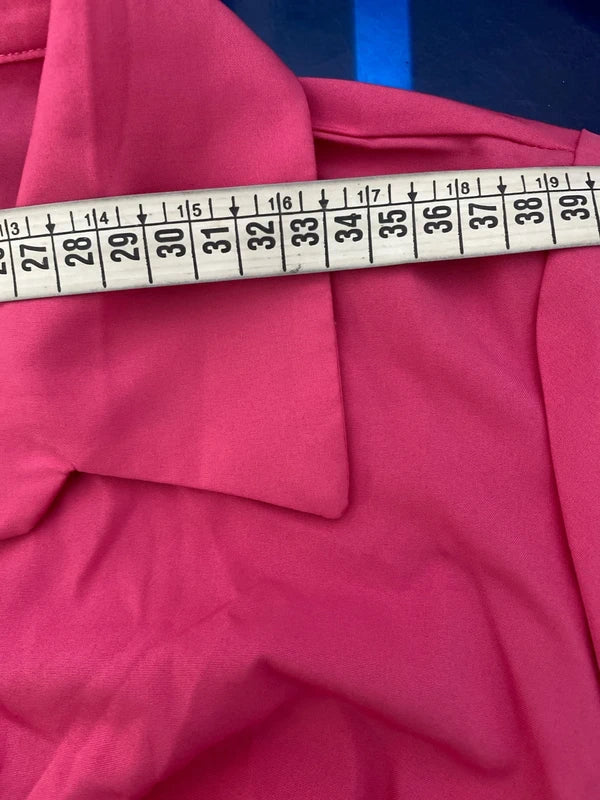 Bellissima Tuta Elegante Con Fusciacca a Cintura misure nelle foto