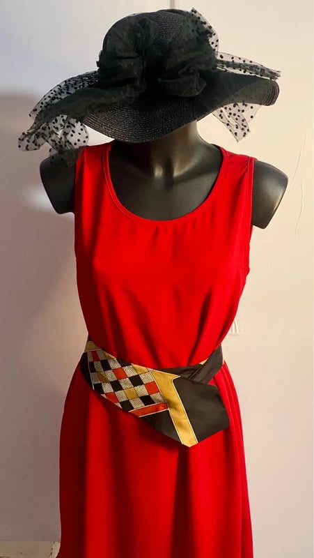 Abito Rosso Longuette Curvy Misure In Foto