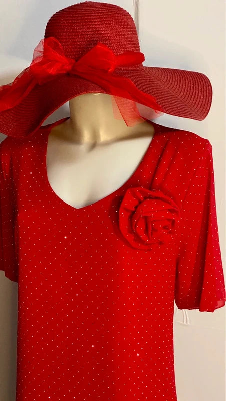 Abito Rosso Curvy Con Strassini & Spilla da una L fino ad una Taglia 60 Misure nelle Foto