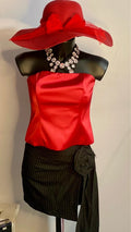Top Bustier Cristinaeffe & Gonna Misure Nelle Foto