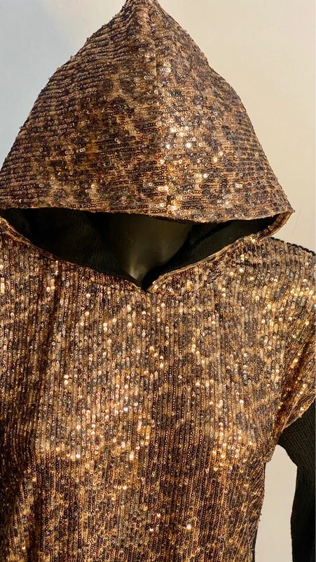 Felpa elegante con cappuccio con paillettes Over Curvy misure nelle foto