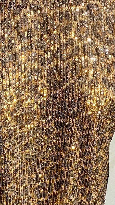 Felpa elegante con cappuccio con paillettes Over Curvy misure nelle foto