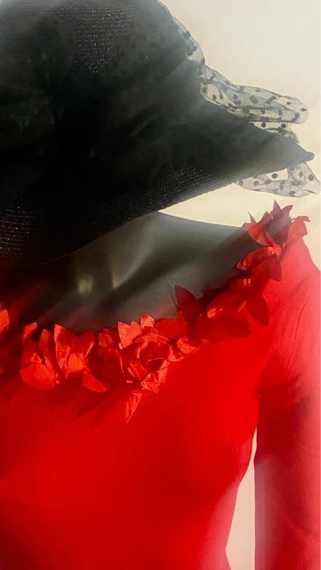 Abito Rosso elastico con Fiori Taglia parte da una M fino alla 50 Misure nelle foto