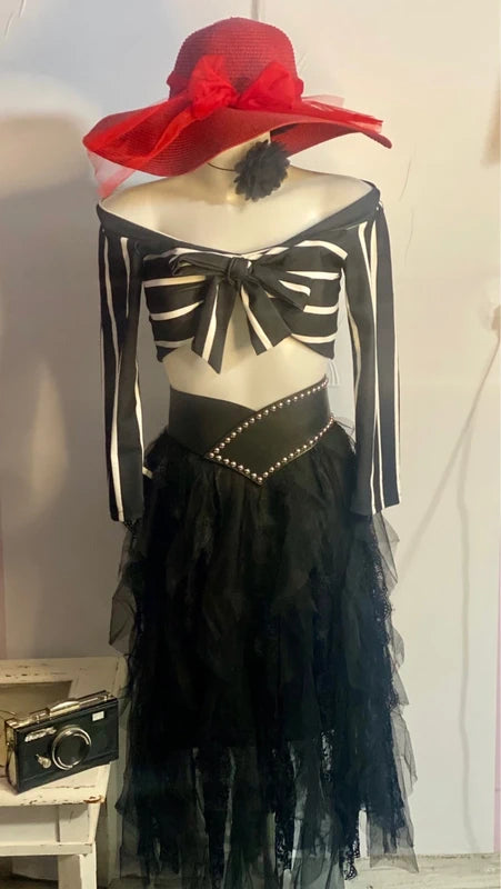 Gonna Lunga Cascata Di Pizzo Floreale E Tulle Top In Regalo