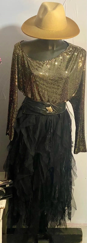 Blusa Effetto Metallico Con Paillettes & Gonna Lunga Pizzo e Tulle