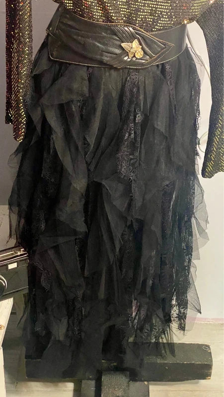 Blusa Effetto Metallico Con Paillettes & Gonna Lunga Pizzo e Tulle