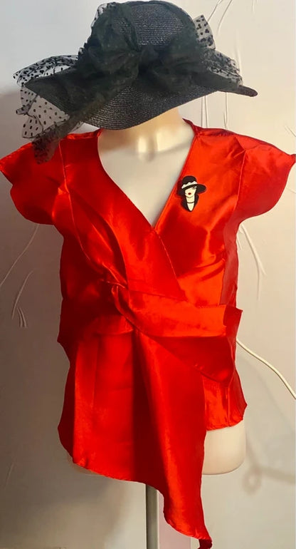 Top Blusa Elegante In Raso Con Spilla con Donna Misure in Foto