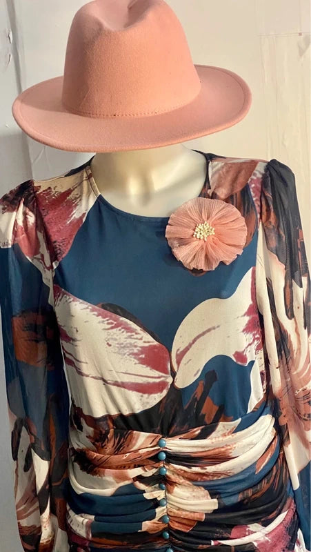 Abito lungo Curvy Shein con Spilla Floreale Decorativa Misure Nelle foto