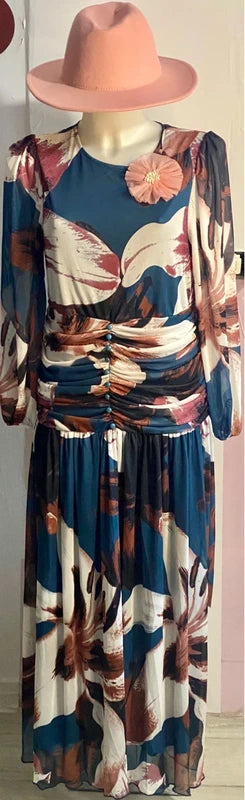Abito lungo Curvy Shein con Spilla Floreale Decorativa Misure Nelle foto