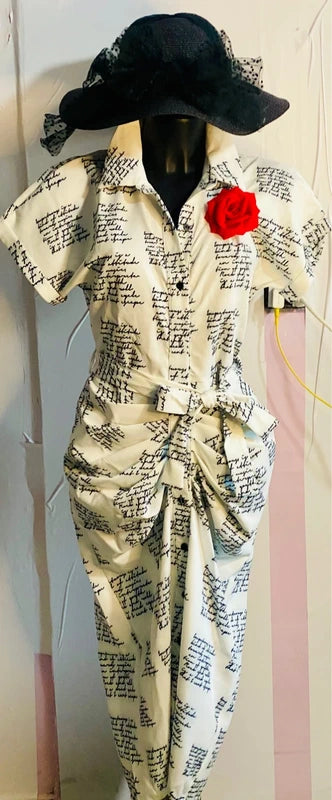 abito chemisier drappeggiato con stampa a grafia spilla decorativa Misure In Foto