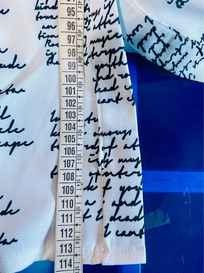 abito chemisier drappeggiato con stampa a grafia spilla decorativa Misure In Foto