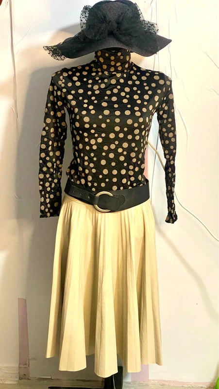 Dolcevita a Pois nero e beige & Gonna Longuette Ecopelle Misure In Foto