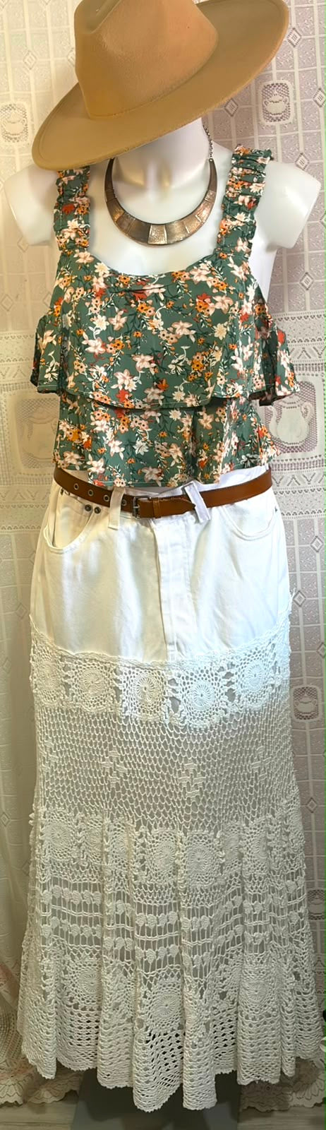 Top con volant stile boho