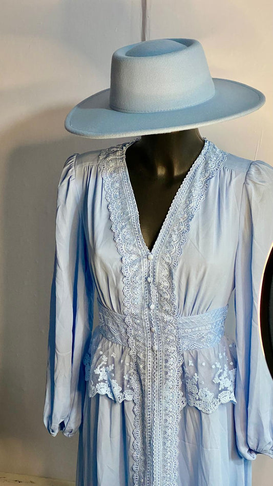 Bellissimo Abito Lungo Elegante E Raffinato In Pizzo Cappello In Regalo Misure nelle Foto