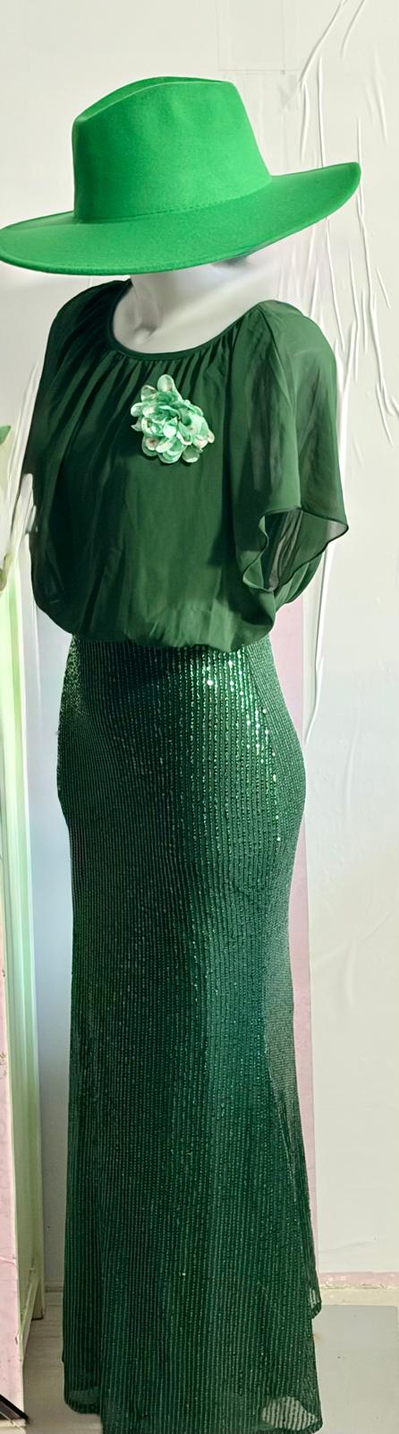 Abito Elegante Da Sera Con Paillettes A Contrasto Con Spilla decorativa & Cappello