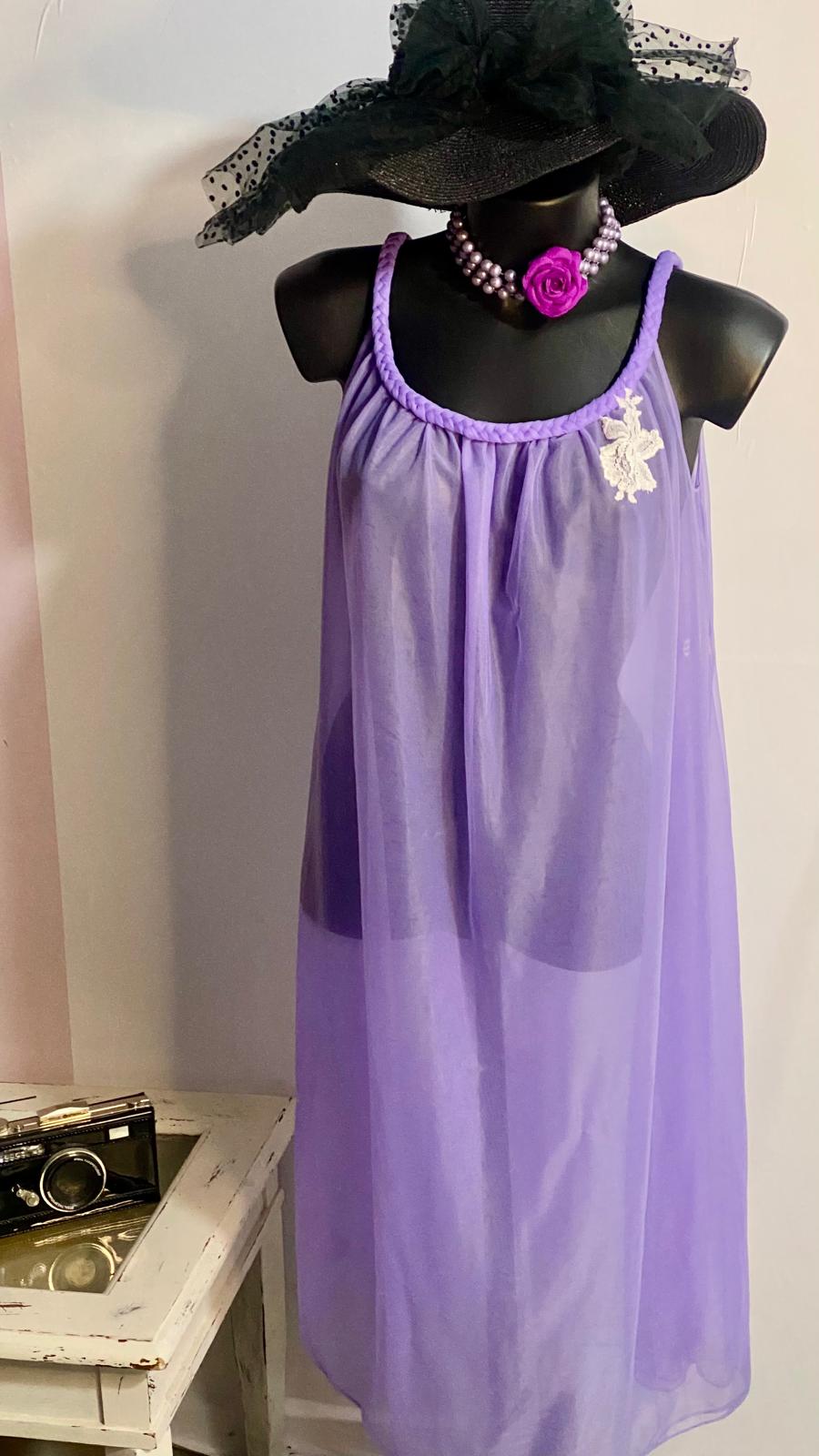 Lingerie Vintage Camicia da Notte Effetto Tulle & Pizzo