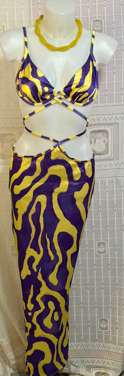 Abito lungo giallo e viola