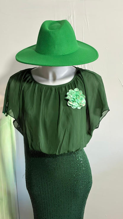 Abito Elegante Da Sera Con Paillettes A Contrasto Con Spilla decorativa & Cappello