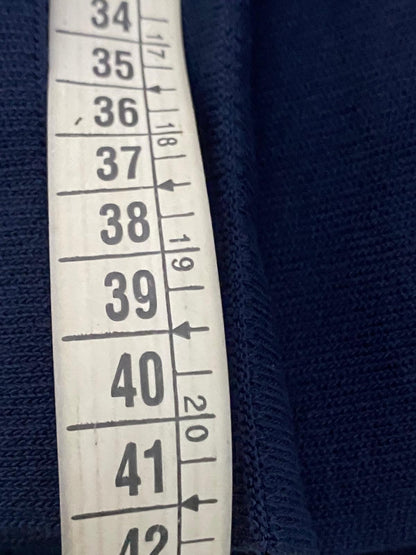 Completo con Gonna a Vita Alta & Top Misure nelle Foto