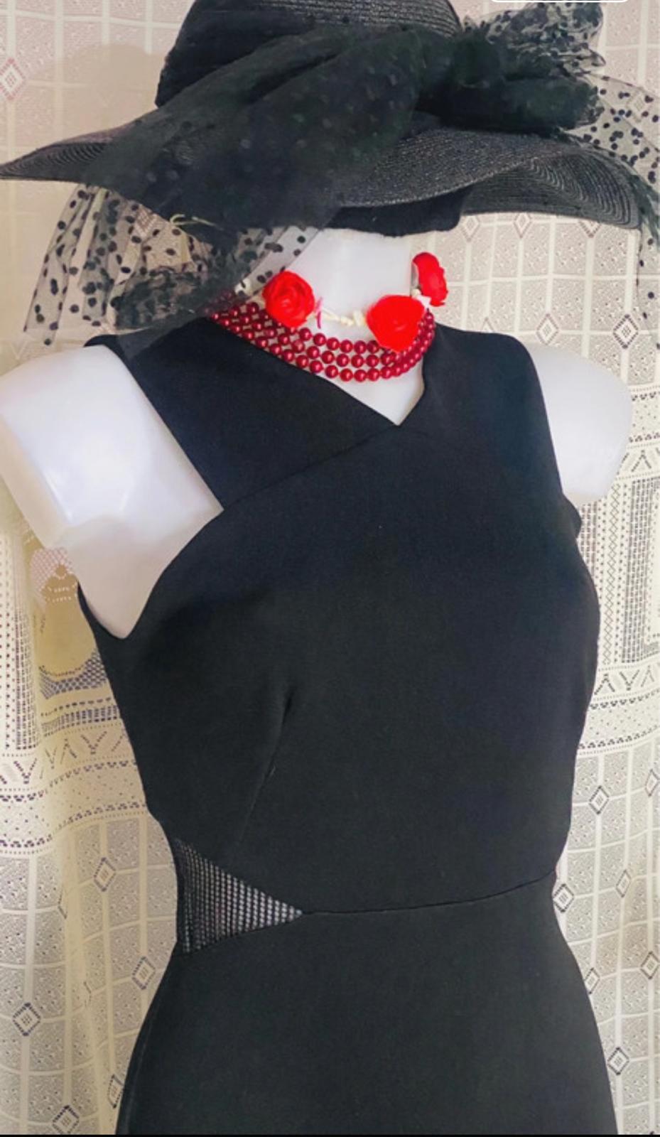  Abito donna Tubino nero – in rete